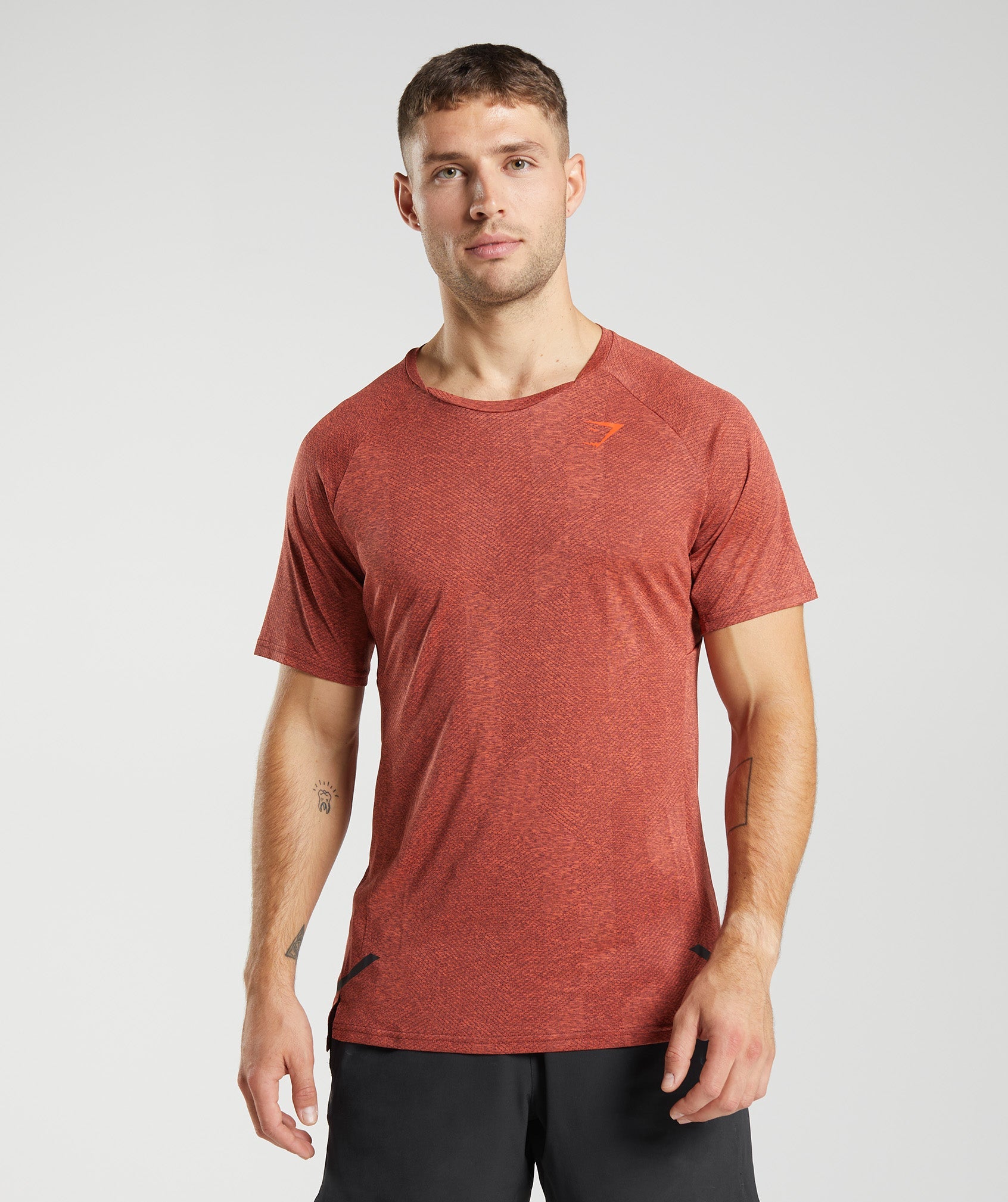 Camiseta Gymshark Apex Hombre Rosas | 0184672-LB