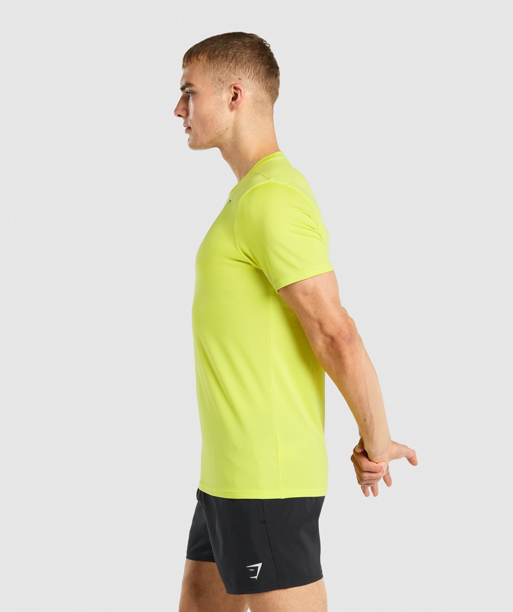 Camiseta Gymshark Arrival Hombre Amarillo | 4936180-AR