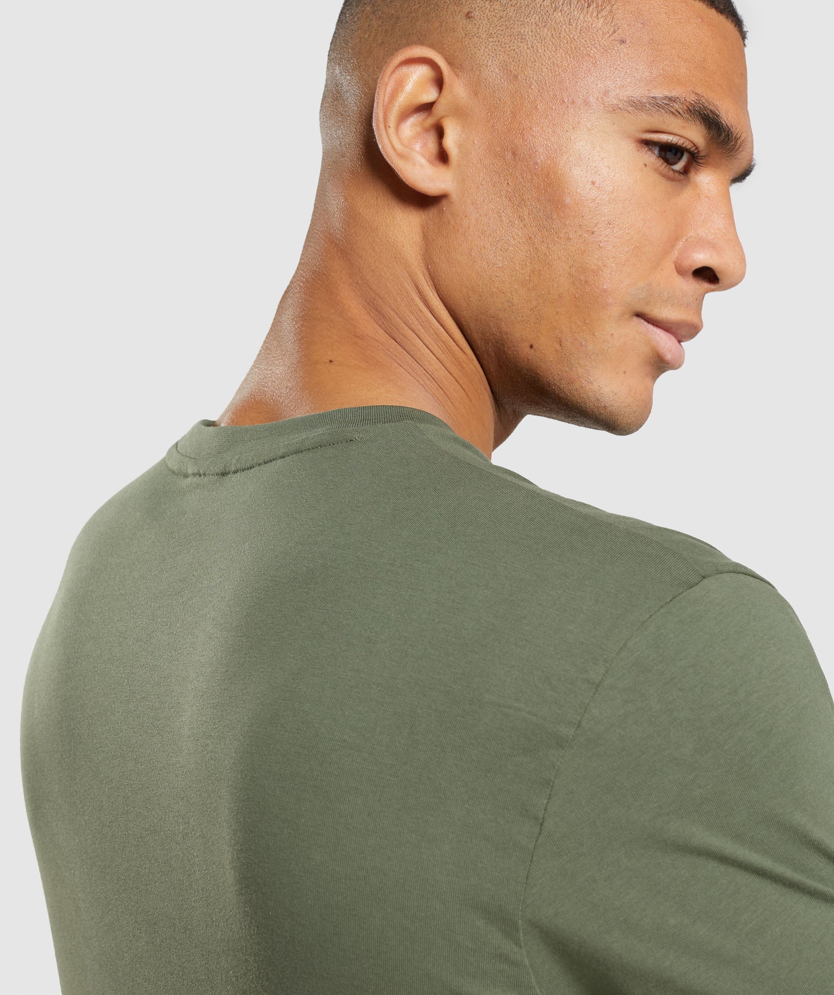 Camiseta Gymshark Crest Hombre Verde Oliva | 5098234-NL