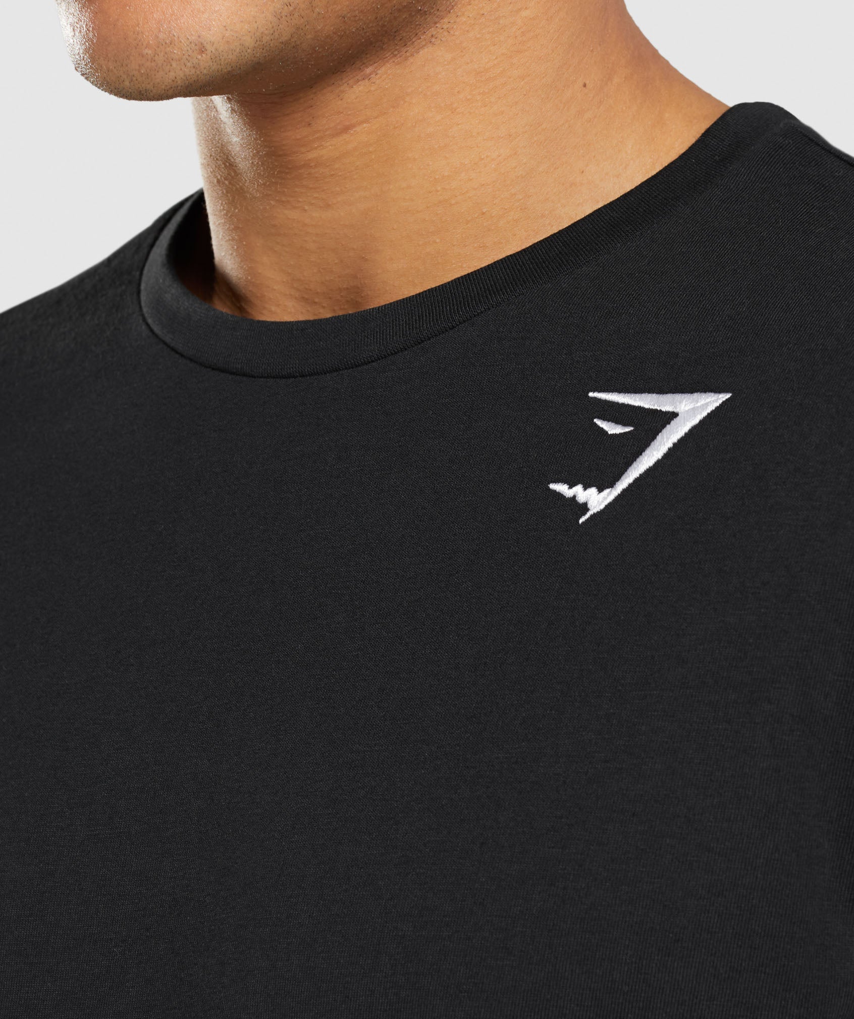 Camiseta Gymshark Crest Long Sleeve Hombre Negras | 9835640-CH