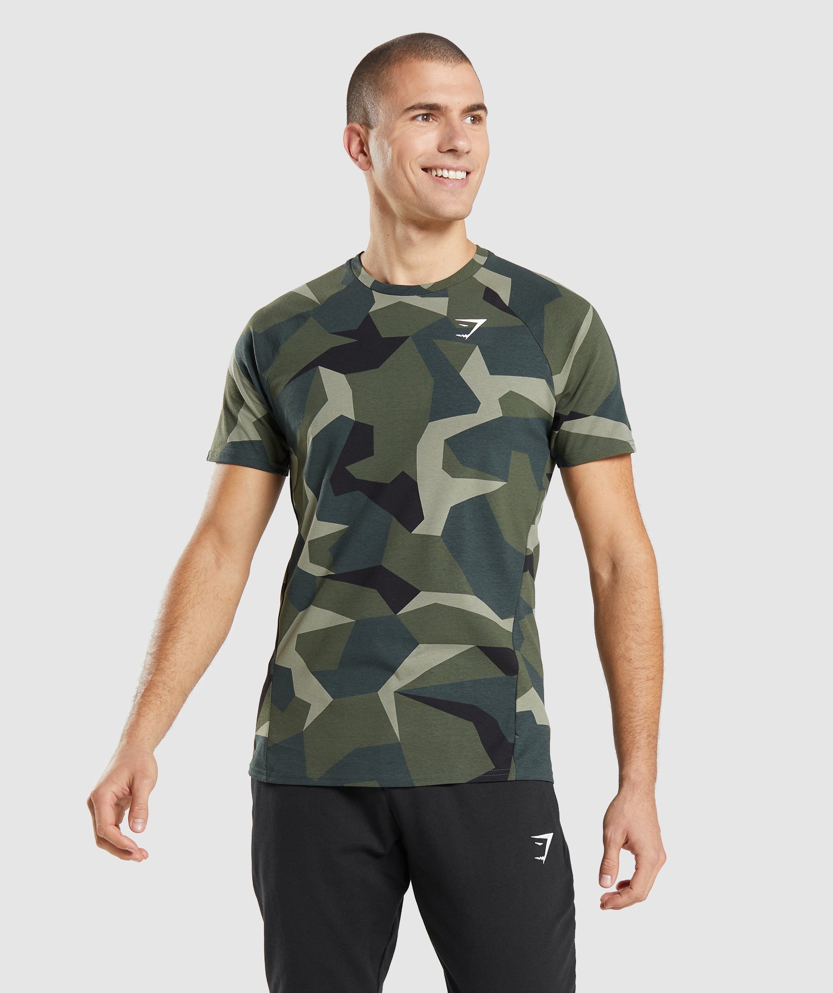 Camiseta Gymshark Critical Hombre Verde | 3751084-JA