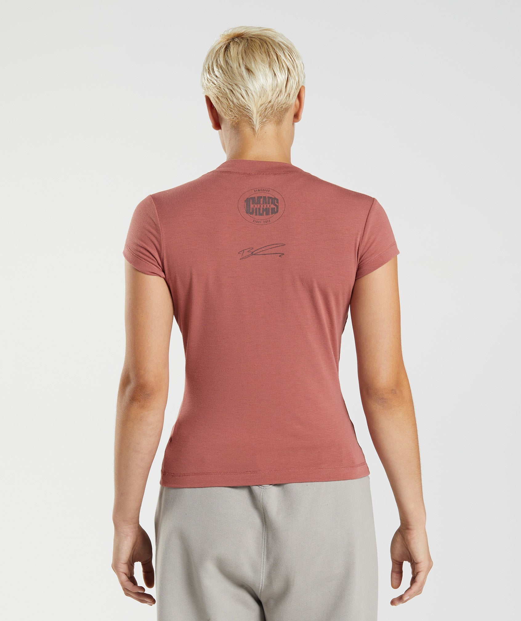 Camiseta Gymshark GS10 Year Body Fit Mujer Rosas | 7213968-GY