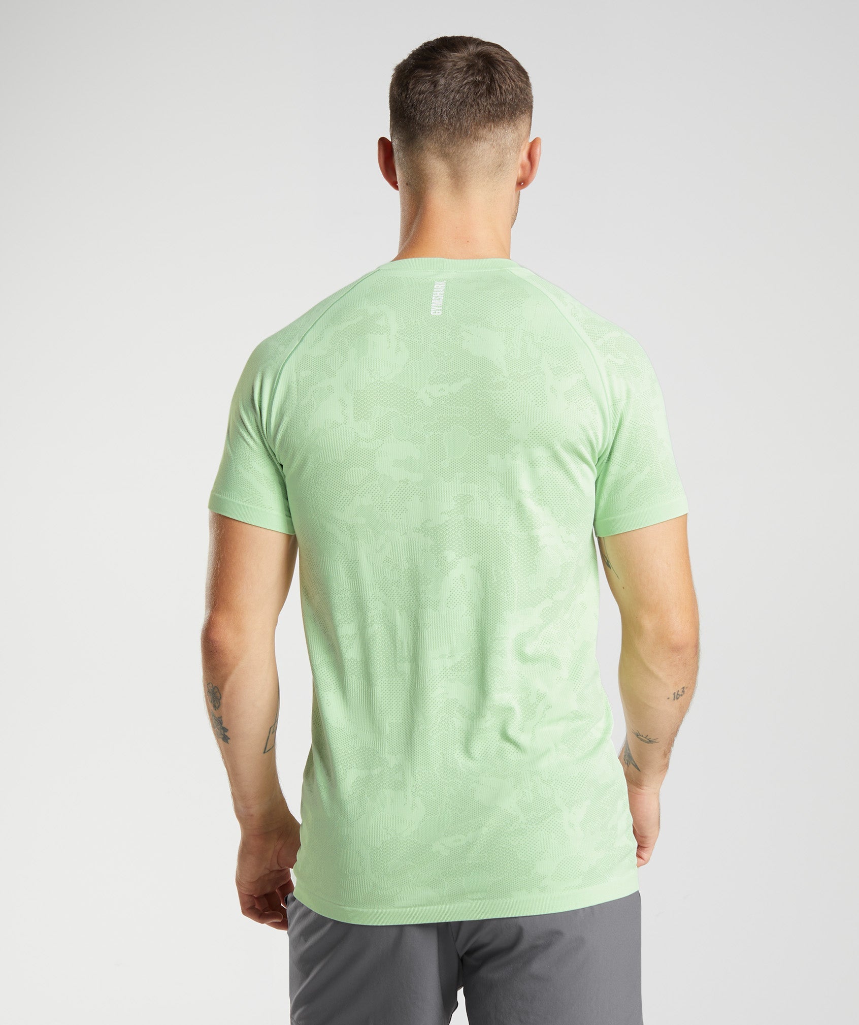 Camiseta Gymshark Geo Seamless Hombre Verde | 7135280-JK