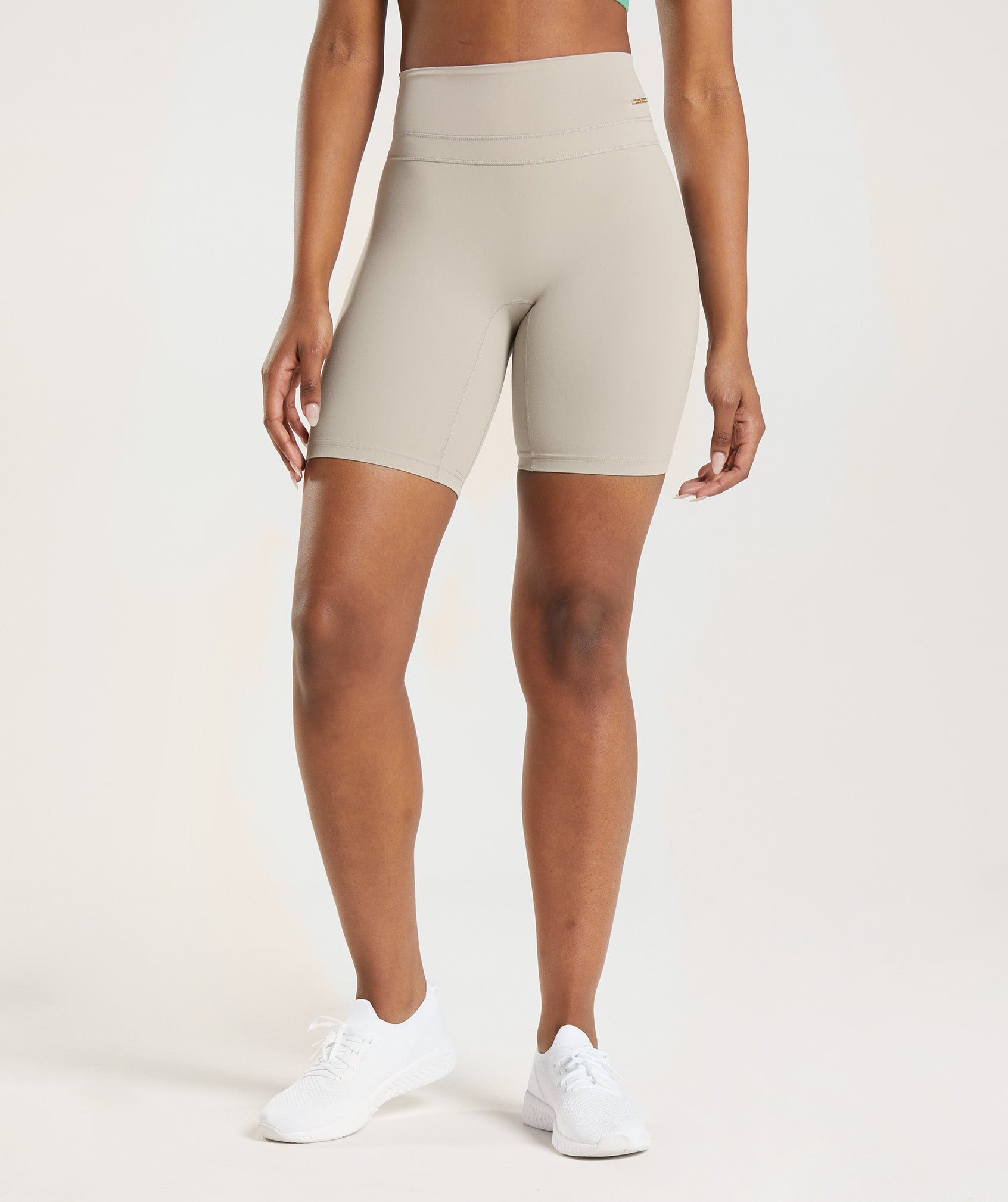 Pantalones Cortos Gymshark Whitney Cycling Mujer Beige | 6182709-RJ