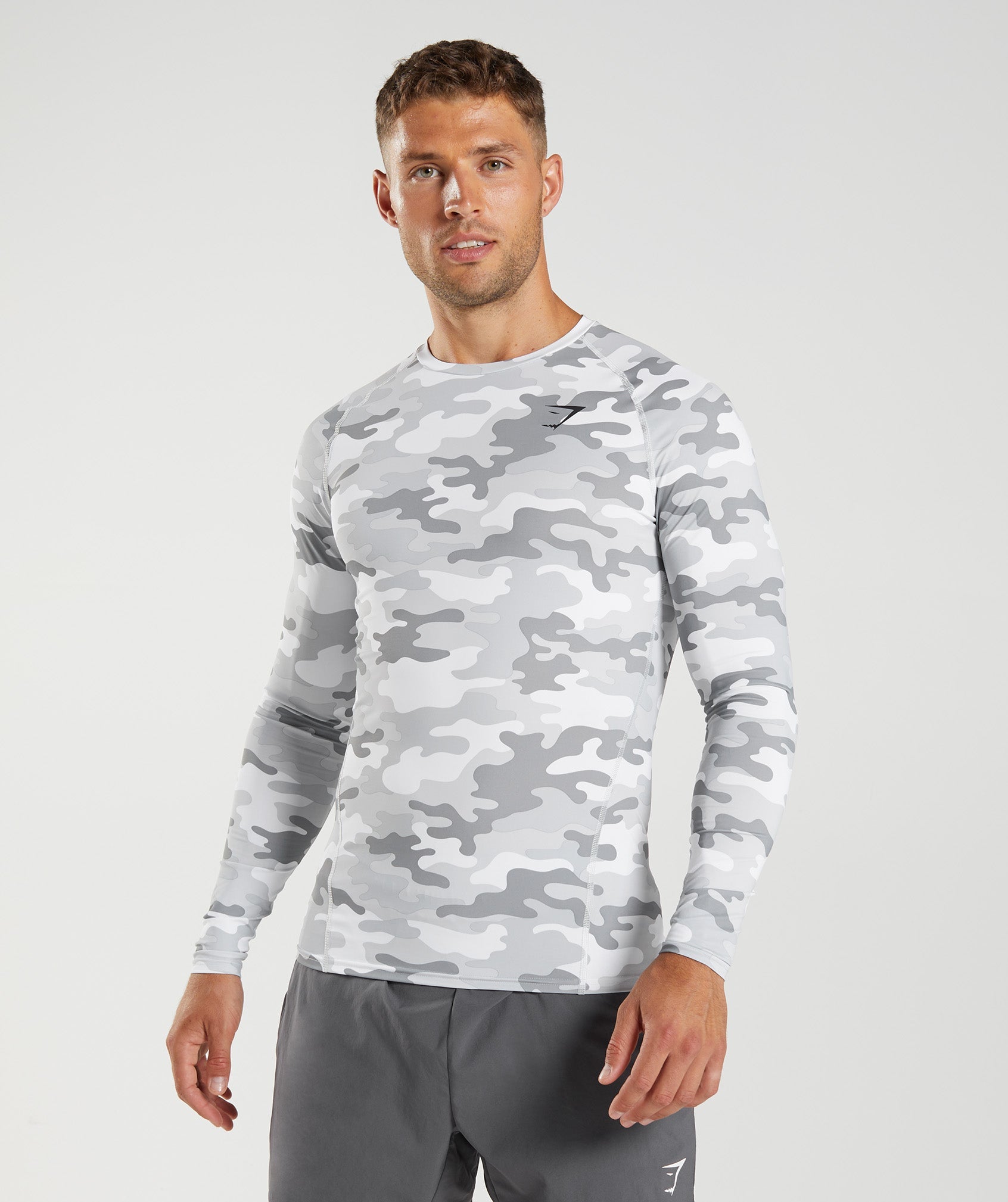 Tops Gymshark Element Baselayer Long Sleeve Hombre Gris Claro | 0978154-ND