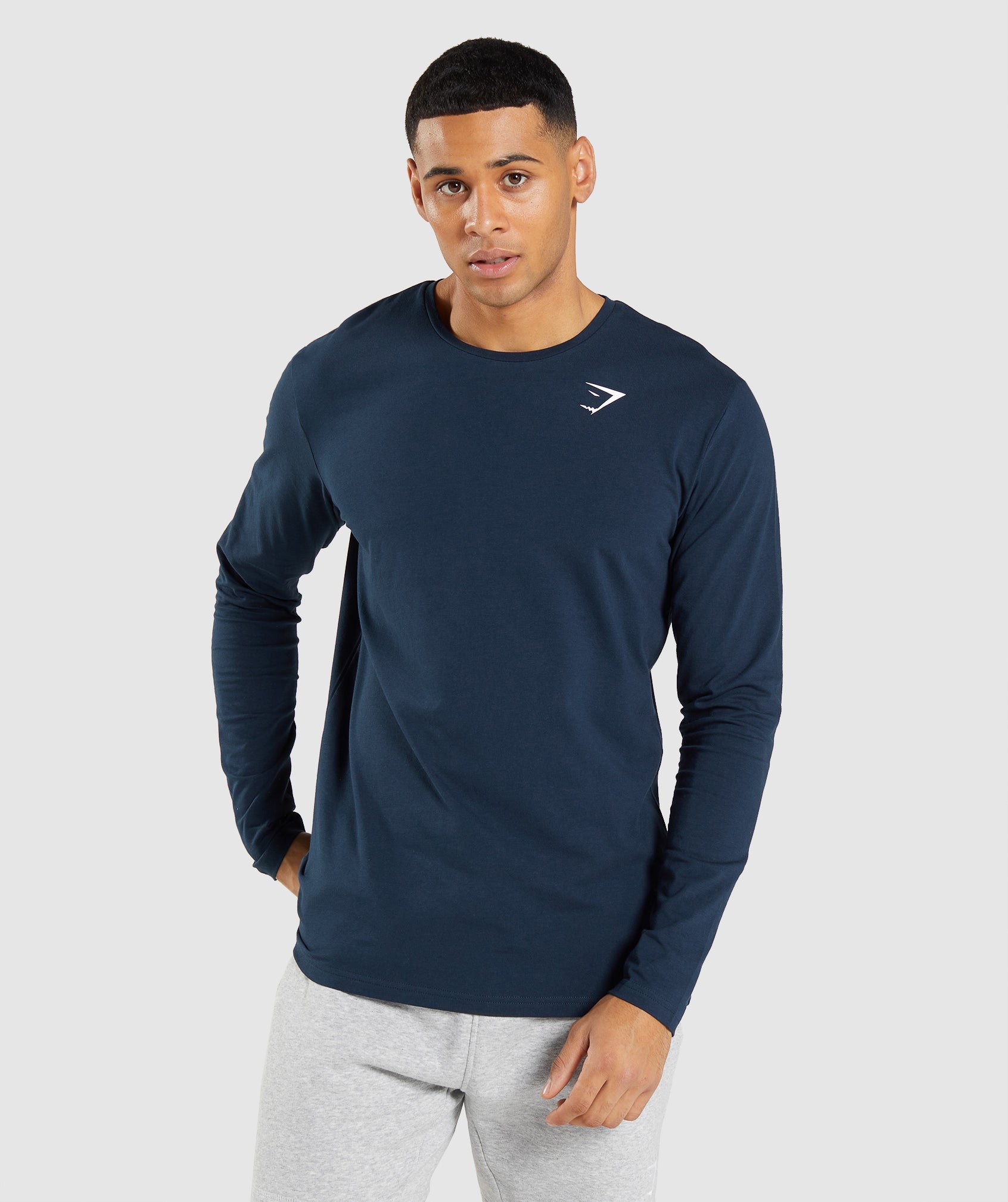 Camiseta Gymshark Essential Long Sleeve Hombre Azul Marino | 9812045-NW