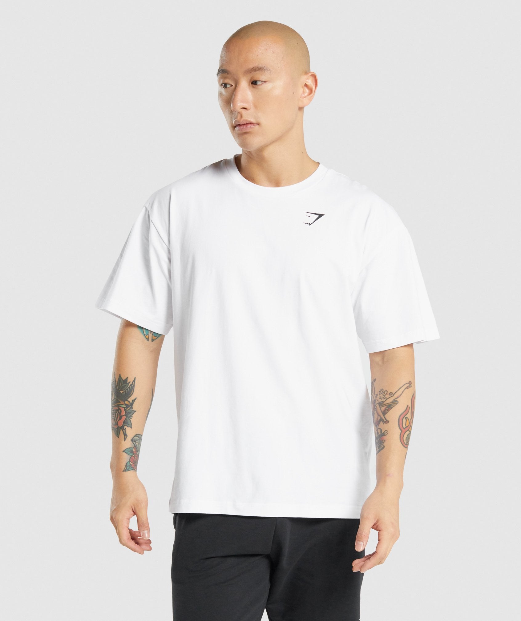 Camiseta Gymshark Essential Oversized Hombre Blancas | 8026431-RX