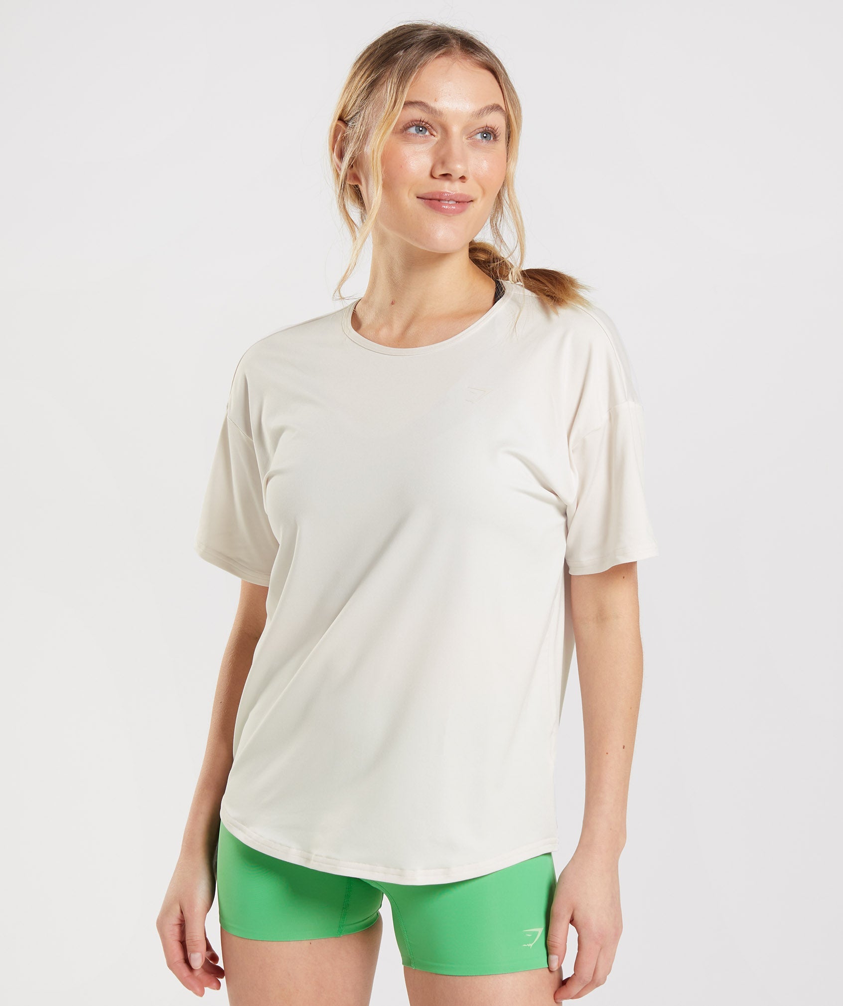 Camiseta Gymshark Studio Mujer Blancas | 1753629-OJ